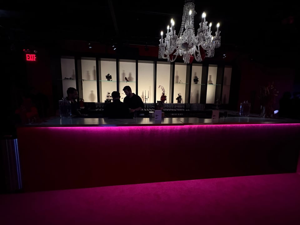 Cardi B — view 5